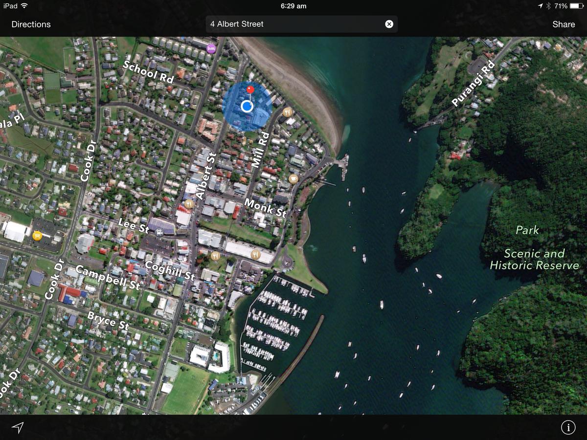 Albert Mews B And B Whitianga Exterior photo