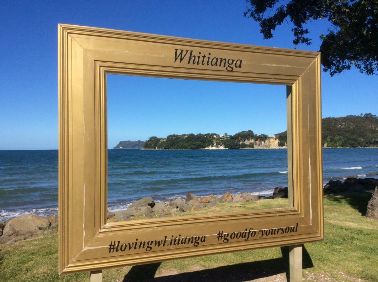 Albert Mews B And B Whitianga Exterior photo